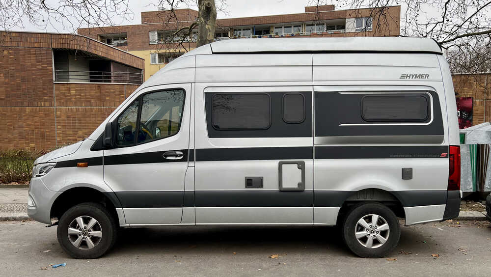 Mercedes Sprinter L2H2 4x4 als Camper Ausbau von Hymer